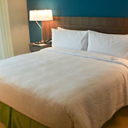 Fairfield Inn & Suites By Marriott Coatzacoalcos Exterior photo