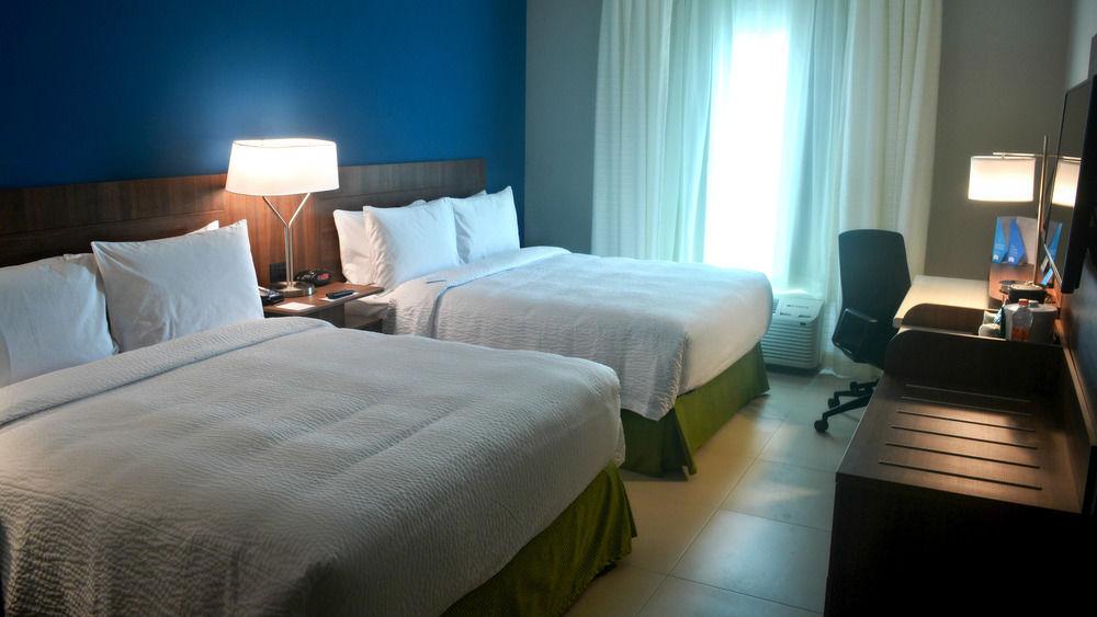 Fairfield Inn & Suites By Marriott Coatzacoalcos Exterior photo
