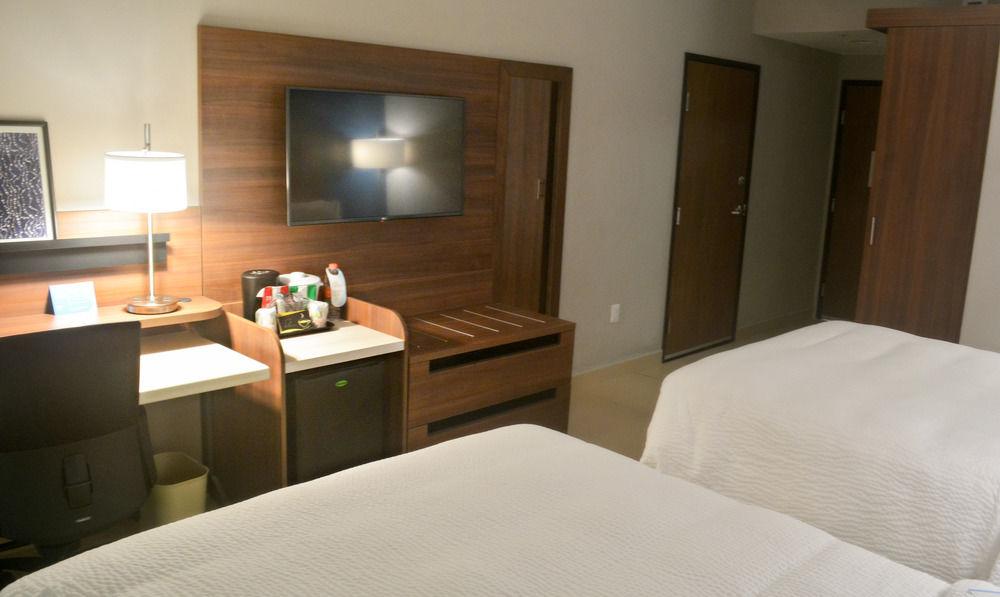 Fairfield Inn & Suites By Marriott Coatzacoalcos Exterior photo