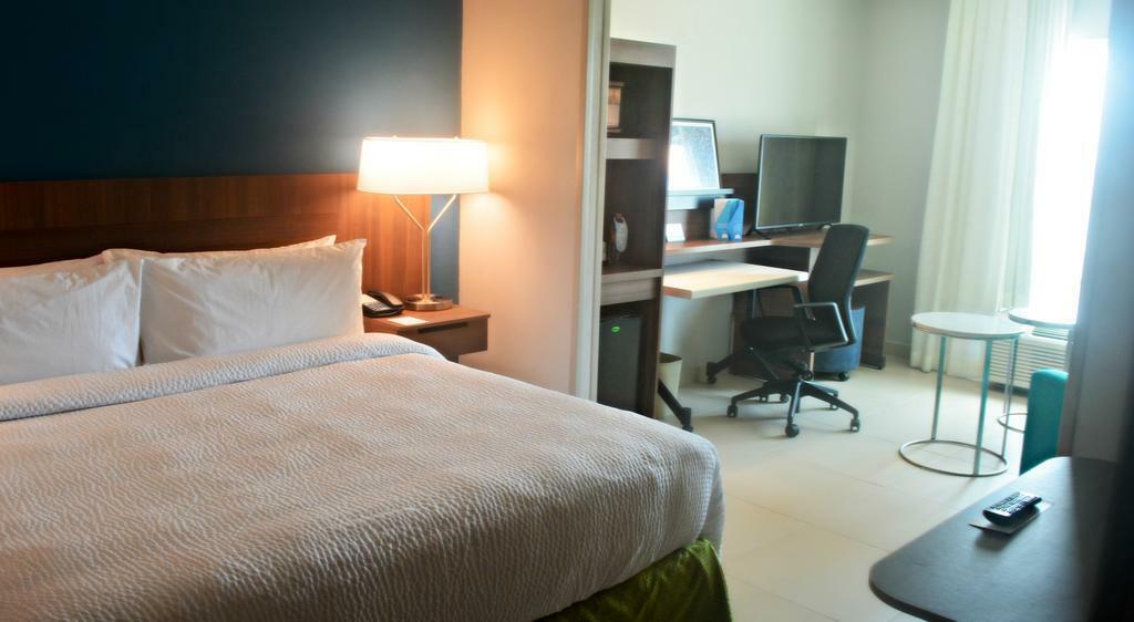 Fairfield Inn & Suites By Marriott Coatzacoalcos Exterior photo